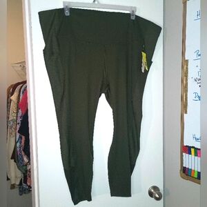 ALL IN MOTION Green High Rise Ribbed Leggings